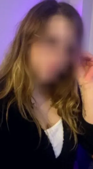 Chiara, 26