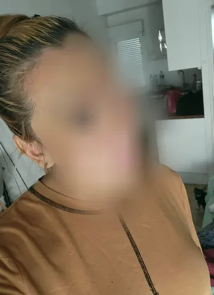 Juliane, 36