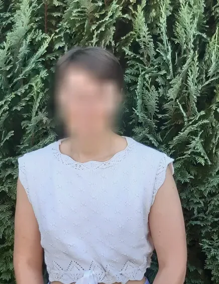 Katrin, 27