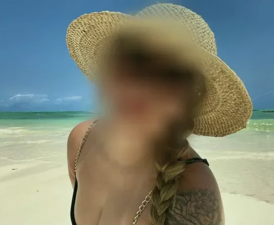Marina, 20