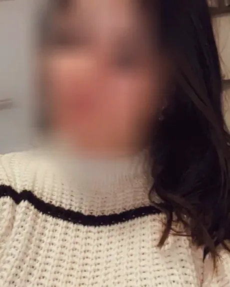 Nadine, 31