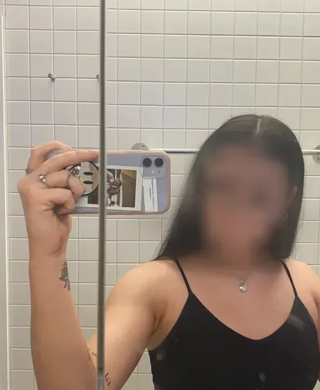 Wiebke, 26